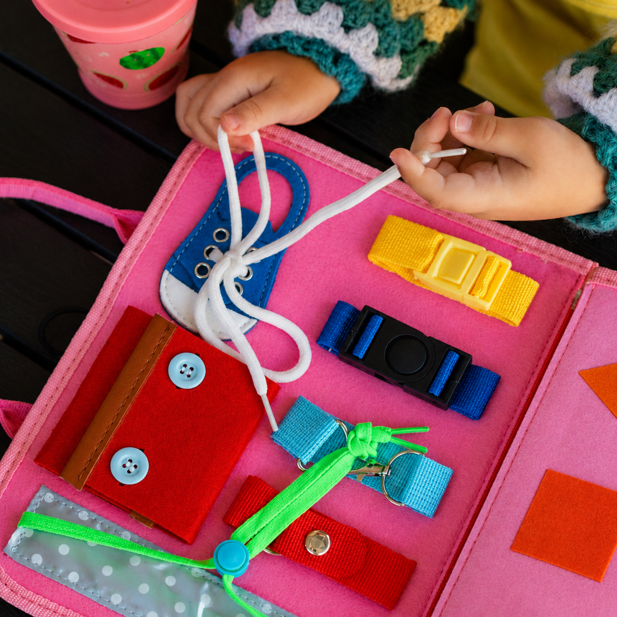 Secello Montessori Busy Board